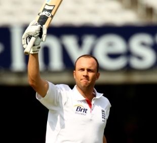 Jonathan Trott (175*) brought up his second Test hundred on the opening day at Lord's