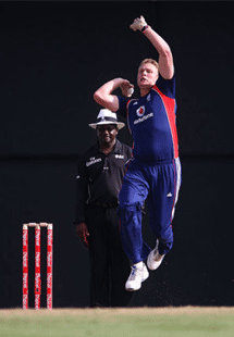 Andrew Flintoff starred with the ball to revive England's spirits.