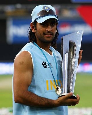 MS Dhoni with Twenty20 World Cup Trophy